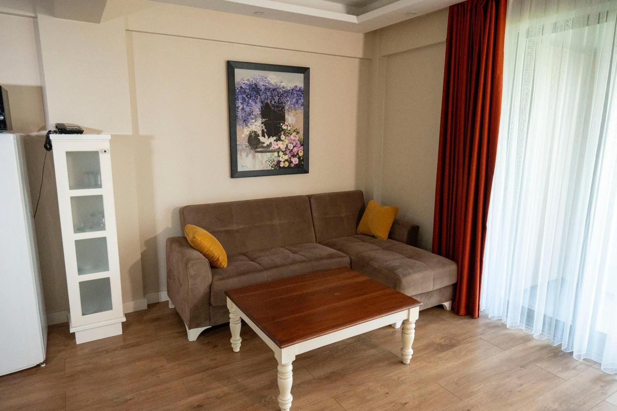 Sapanca Cayir Cimen Otel 外观 照片